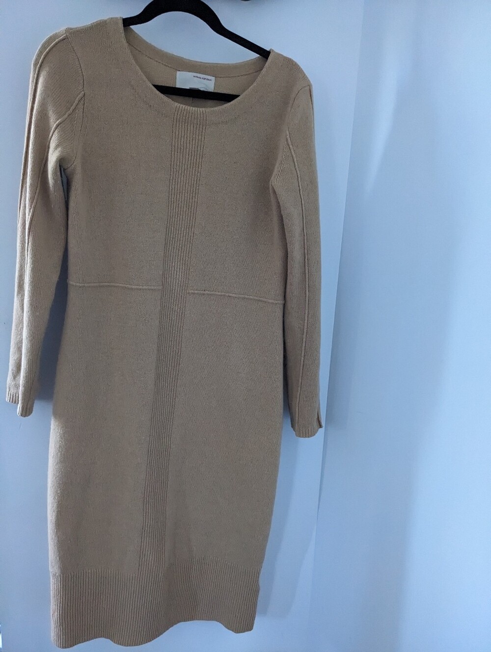 BR Women's Tan Knit Long Sleeve Midi Sweater Dress - Size US M
